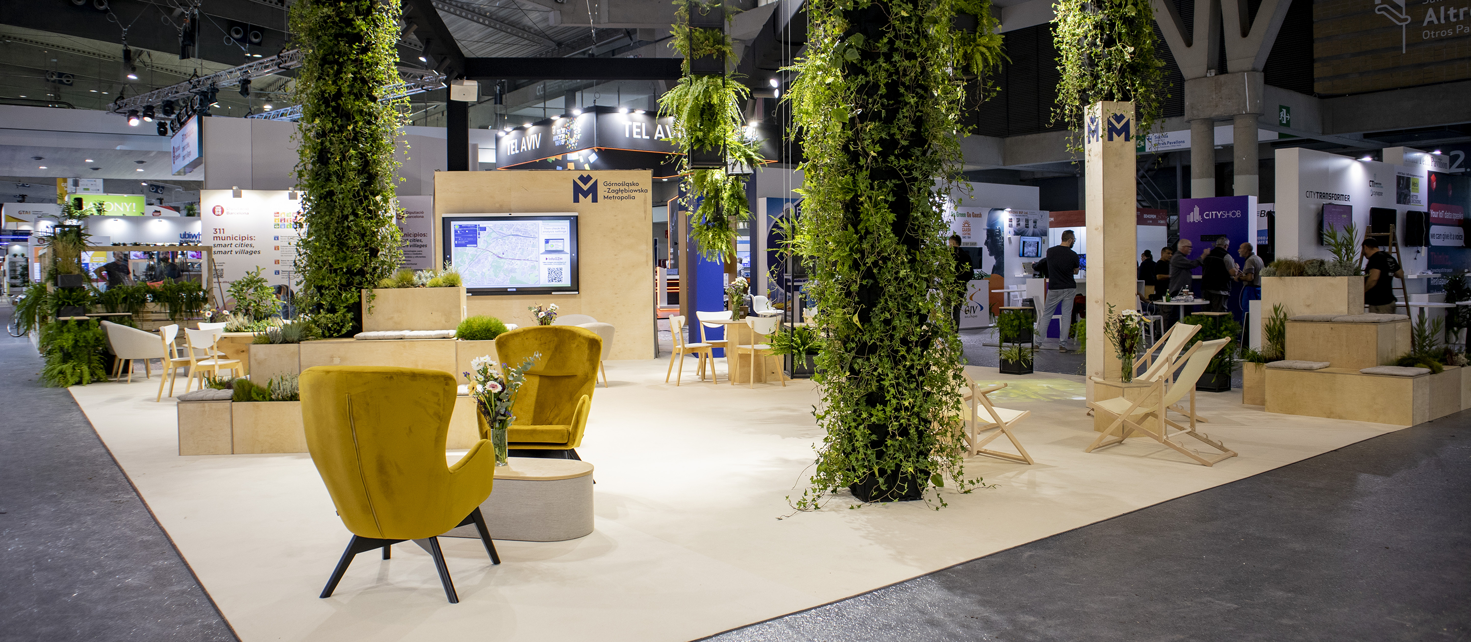 The main photo of the project of the stand for the GZM Metropolis at SCEWC in Barcelona.